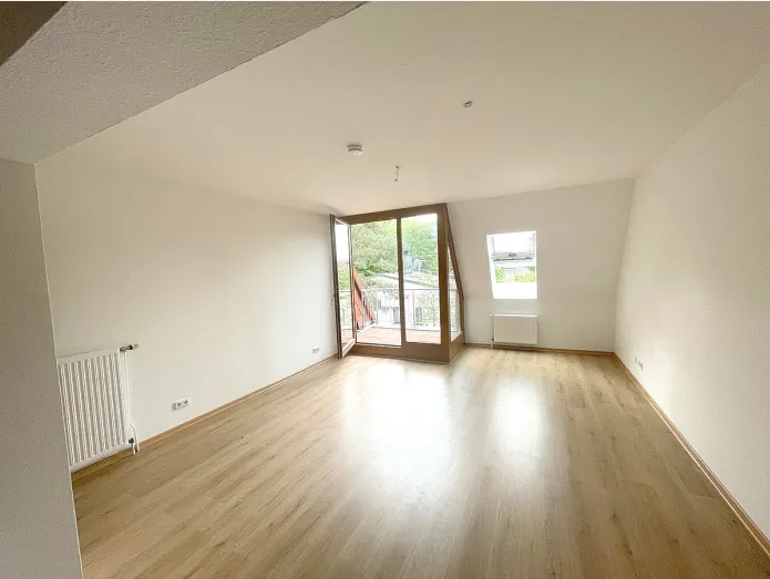 Wohnung mit Balkon in Berlin Buch — photo 1